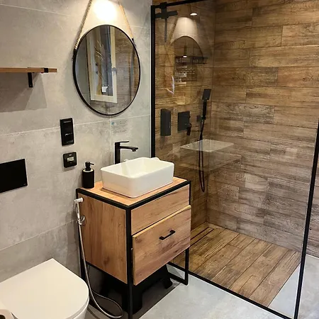 Milo Jest Tu Alpesi faház