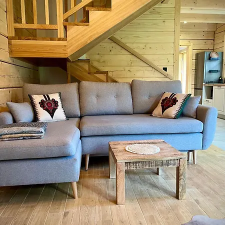 Milo Jest Tu Alpesi faház *