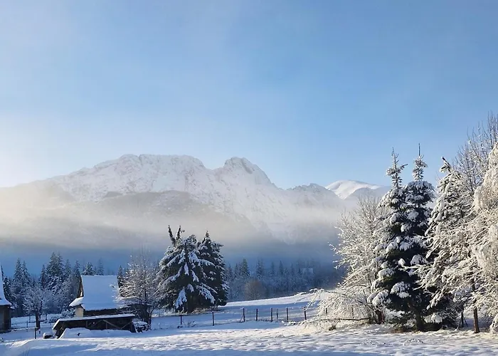 Milo Jest Tu Chalet *